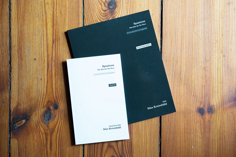 Catalogue and Textbook by Silas Kreienbuehl